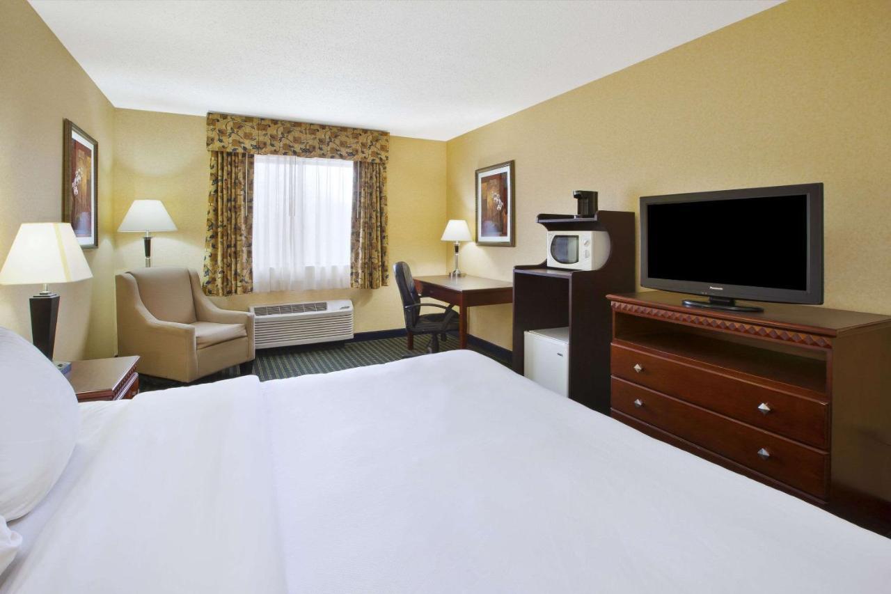 Quality Inn Marshall Near I-69 Exterior foto